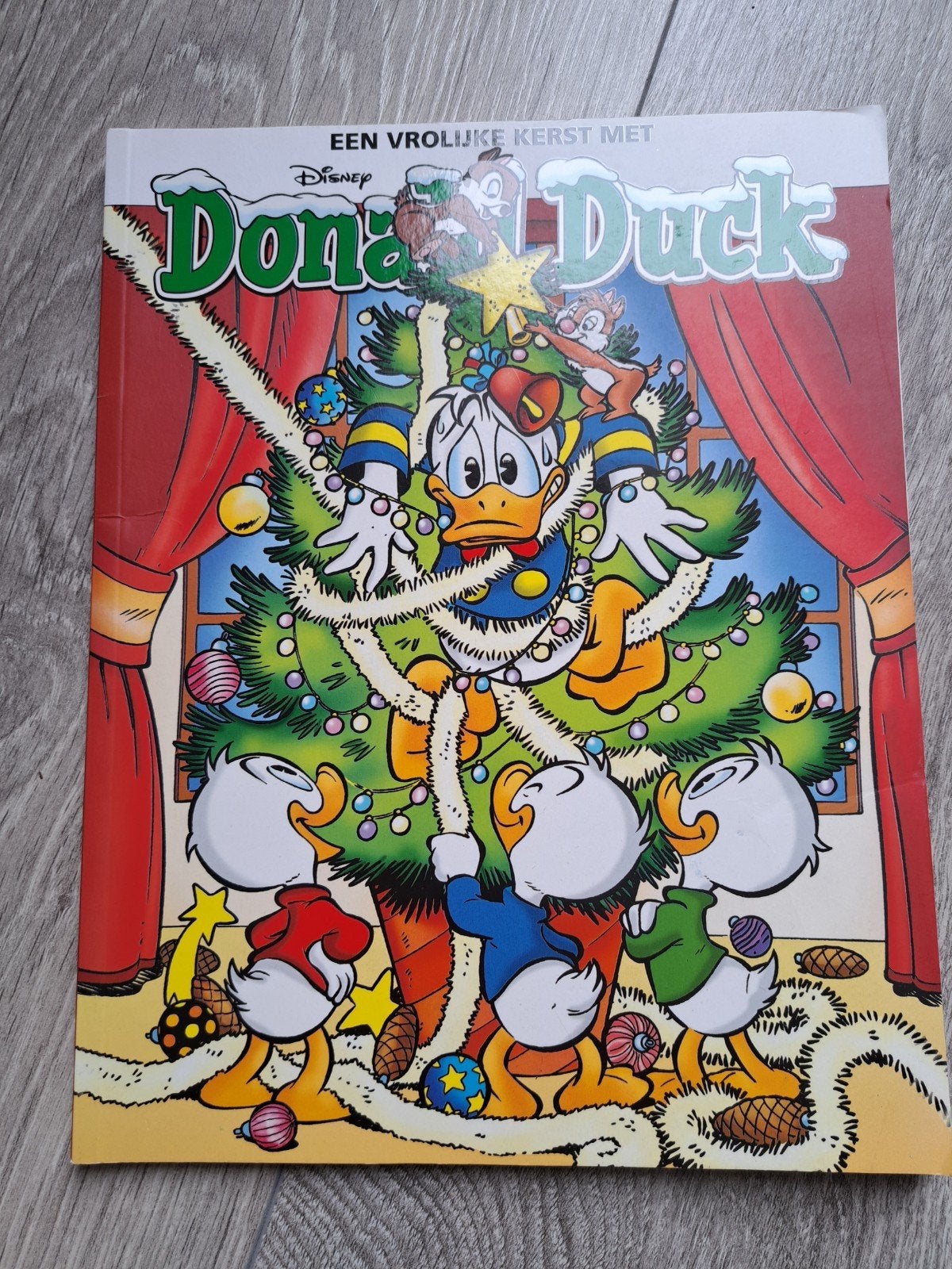 Donald Duck kerst 2x, Boeken, Ophalen of Verzenden, Gelezen