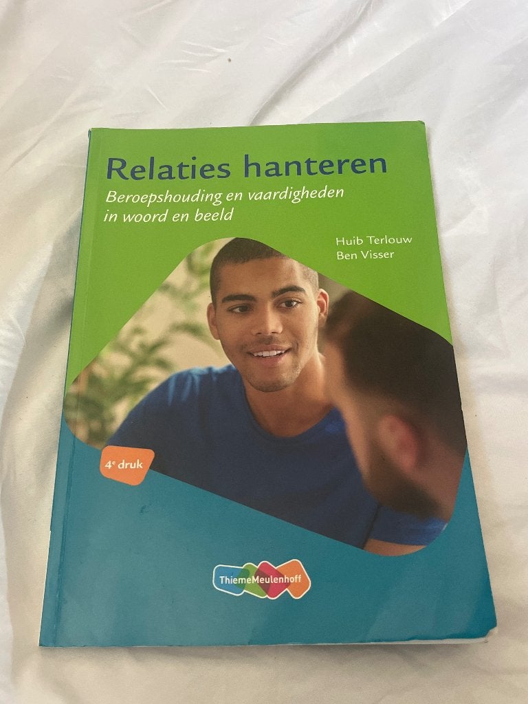 Relaties hanteren, Boeken, Studieboeken en Cursussen, ThiemeMeulenhoff, Zo goed als nieuw, Alpha, HBO