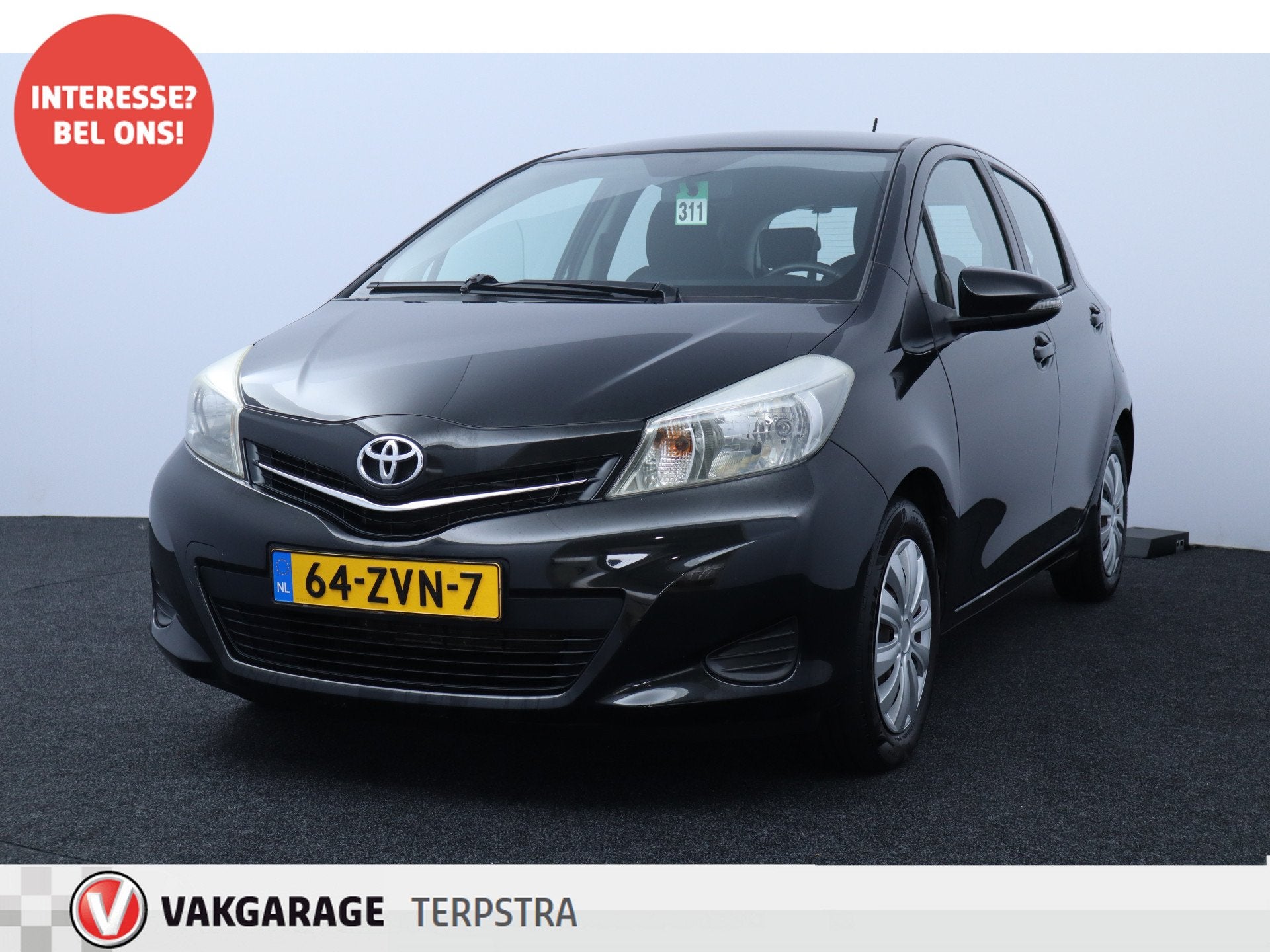 Toyota Yaris 1.0 VVT-i Aspiration/ Trekhaak/ Airco/ Navi/ Bl, Auto's, Euro 5, Stof, Gebruikt, Zwart