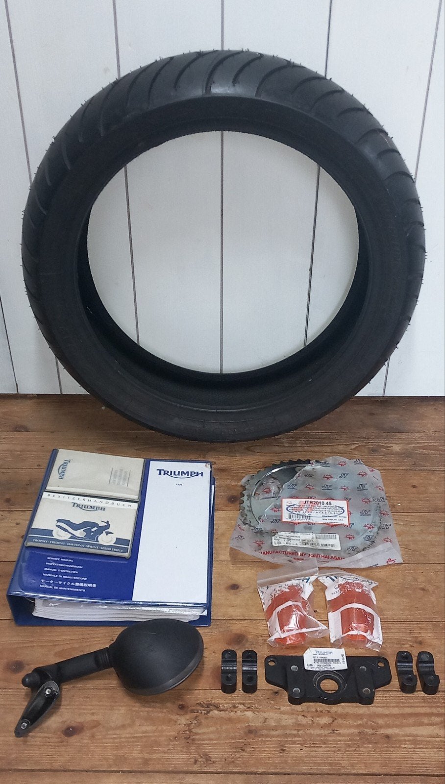 Foto 15 van Triumph 900 Daytona, T300, originele staat, lees tekst!