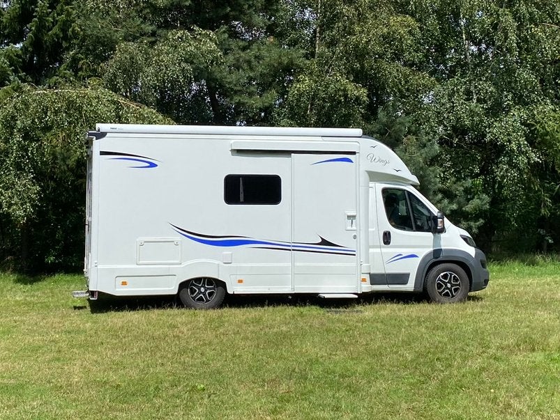 Unieke Zelfbouw Camper - Klaar voor Avontuur!, Caravans en Kamperen, Tot en met 2, 6 tot 7 meter, Koelkast, Particulier
