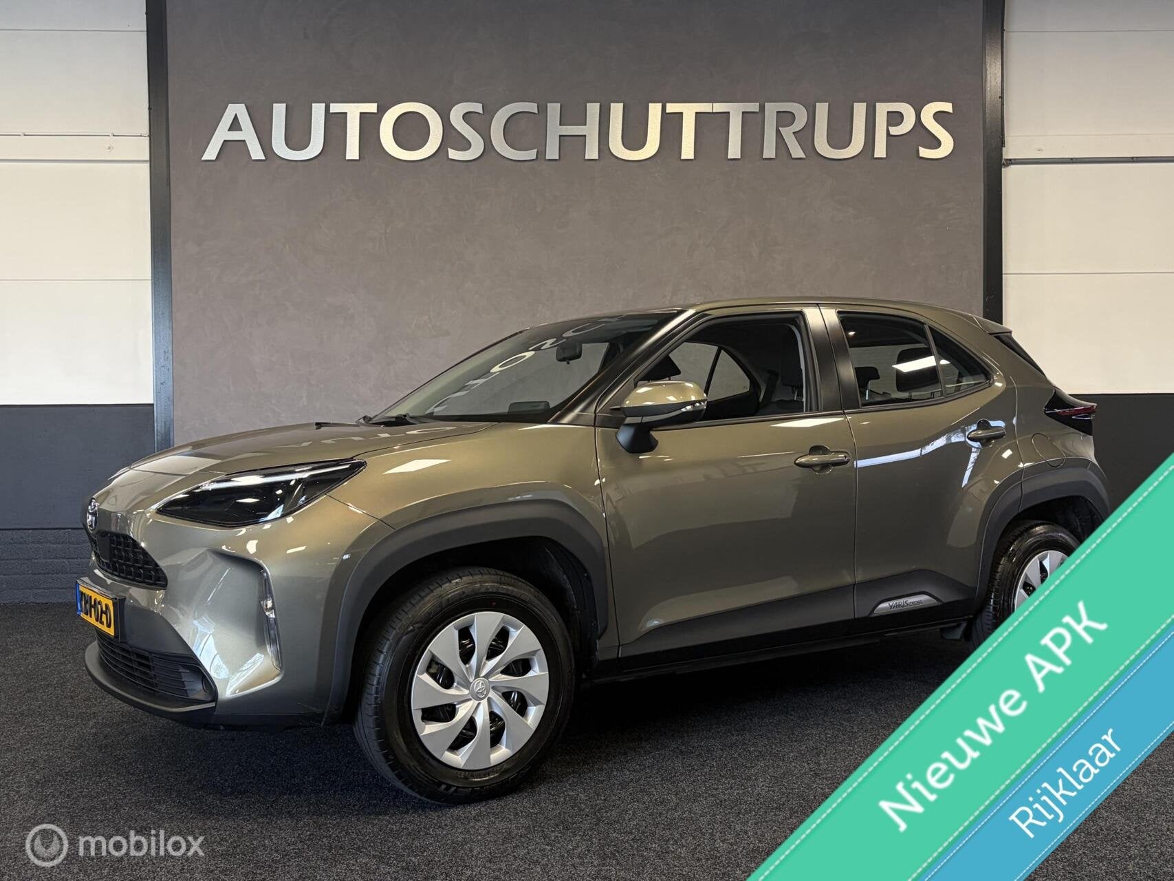 Toyota Yaris Cross 1.5 Hybrid Active Limited LED / CARPLAY /, Auto's, Stof, Gebruikt, Bruin, 116 pk