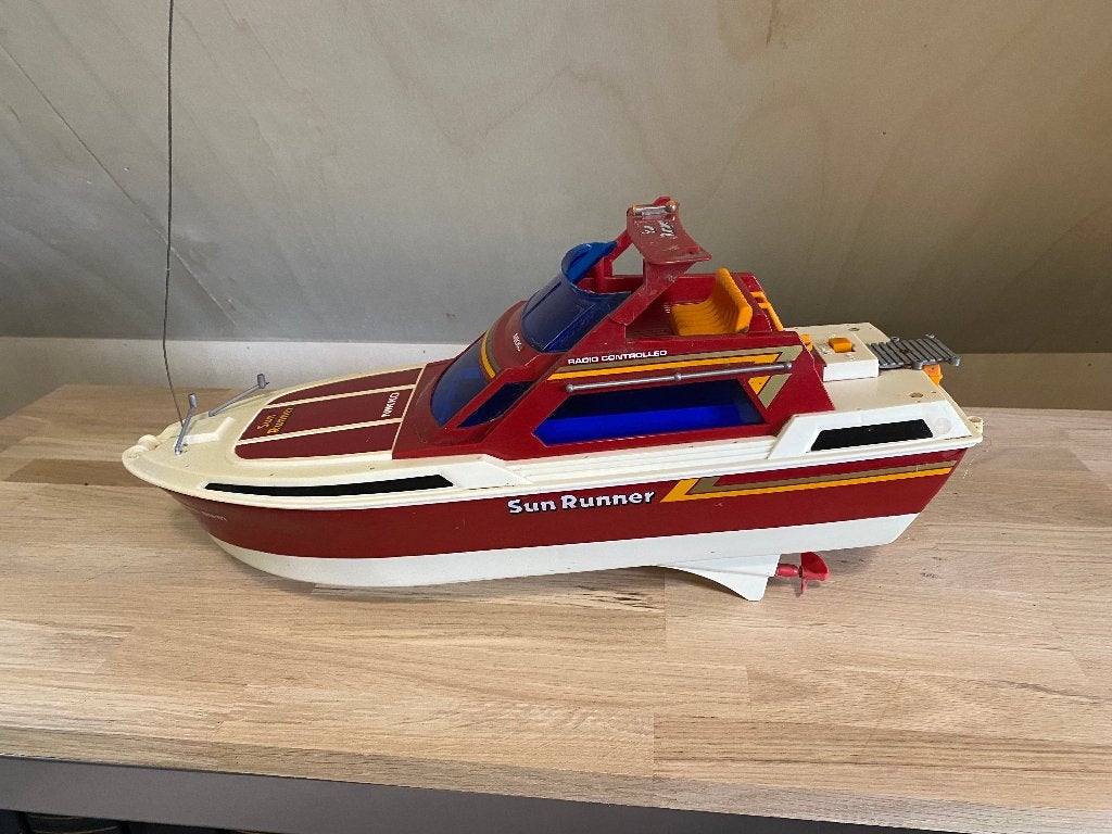 Rode afstandsbestuurbare boot-opknapper, Ophalen, Gebruikt, Groter dan 1:32, Overige merken