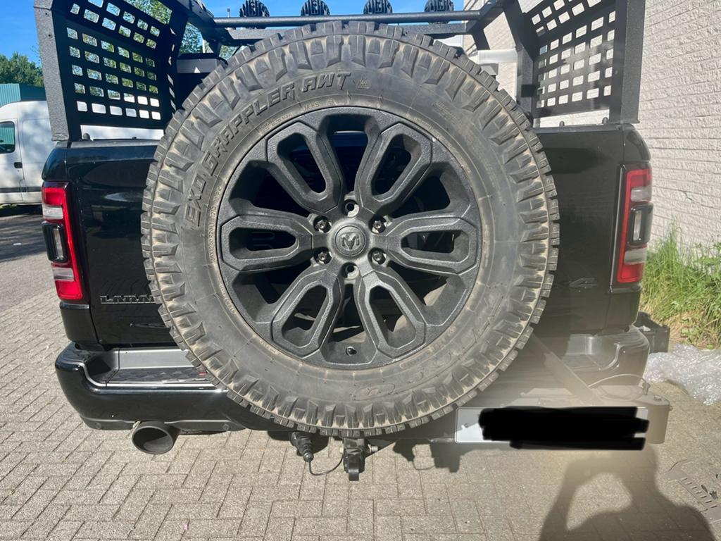 Dodge ram zwenkarm, Ophalen