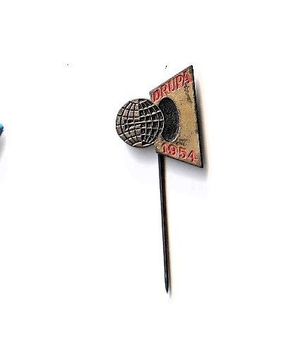 oude volmetaal speld Drupa 1954 Druk en papier beurs, Verzamelen, Speldjes, Pins en Buttons, Ophalen of Verzenden, Gebruikt, Overige onderwerpen