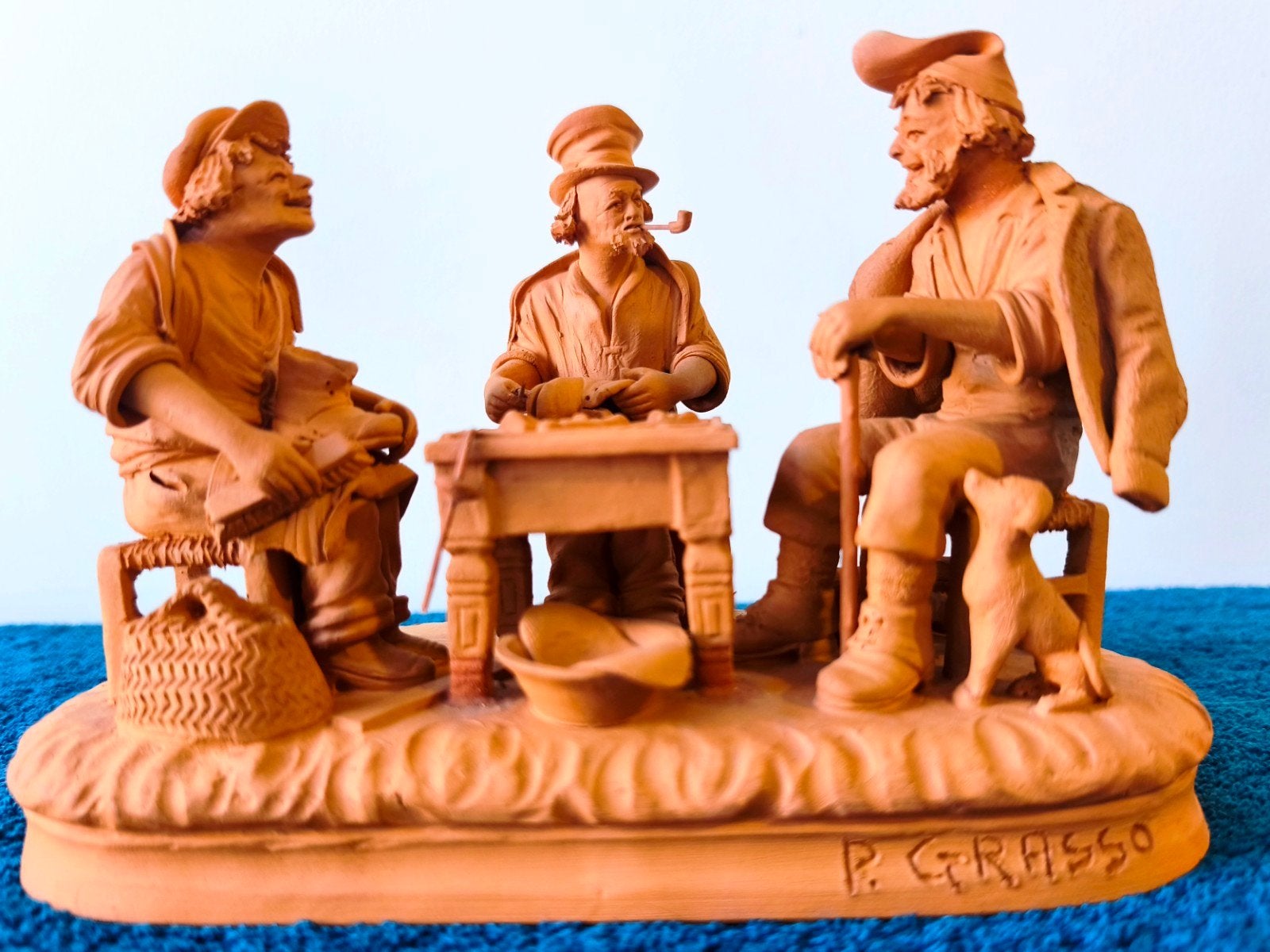 Italiaans Terracotta Beeld P. Grasso Catania - Schoenmakers, Ophalen, Groep mensen, Handgemaakt, 20 - 50 cm