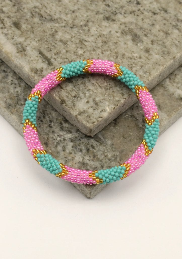 Glaskralen armband - roze, groen en goud - RB112, Overige materialen, Overige kleuren, Verzenden, Nieuw