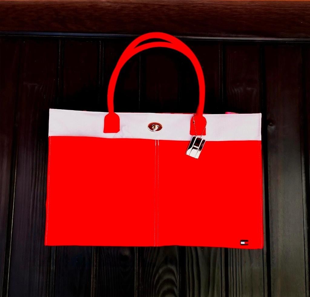 Unieke Tommy Hilfiger New York stoffen totebag, Ophalen of Verzenden, Nieuw, Rood, Handtas
