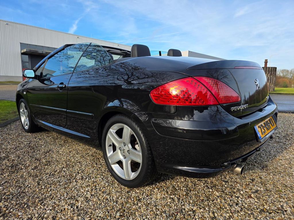 Peugeot 307 CC 2.0-16V AUTOMAAT/airco/CRUISE, Gebruikt, 4 cilinders, Cabriolet, 4 stoelen