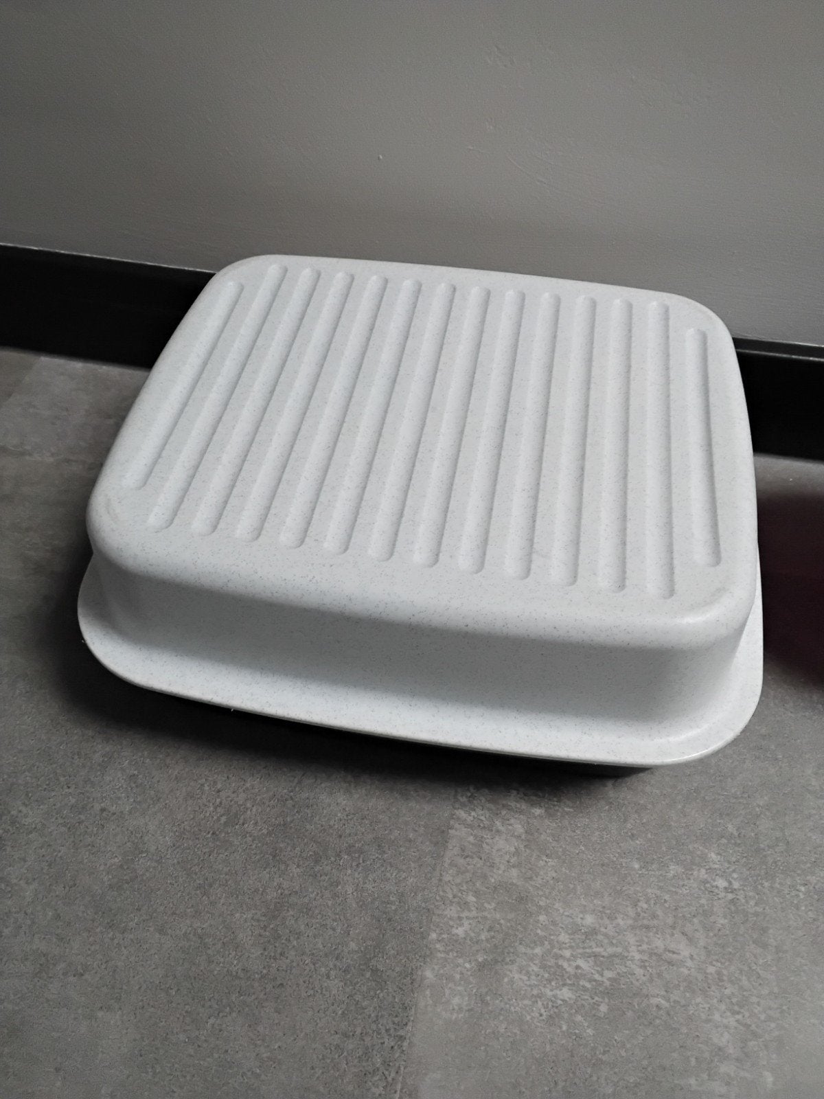 Tupperware  kaasdoos, Huis en Inrichting, Ophalen of Verzenden, Zo goed als nieuw, Bewaardoos, Met deksel