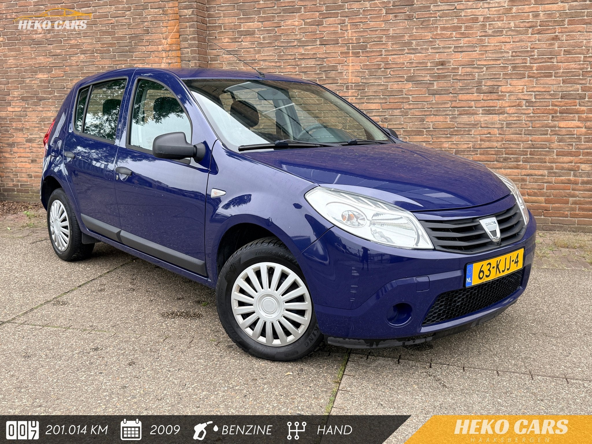 Dacia Sandero 1.2 Ambiance·Airco·Rijklaar·NAP·Kleine beu, Auto's, Voorwielaandrijving, 31 €/maand, Blauw, Origineel Nederlands