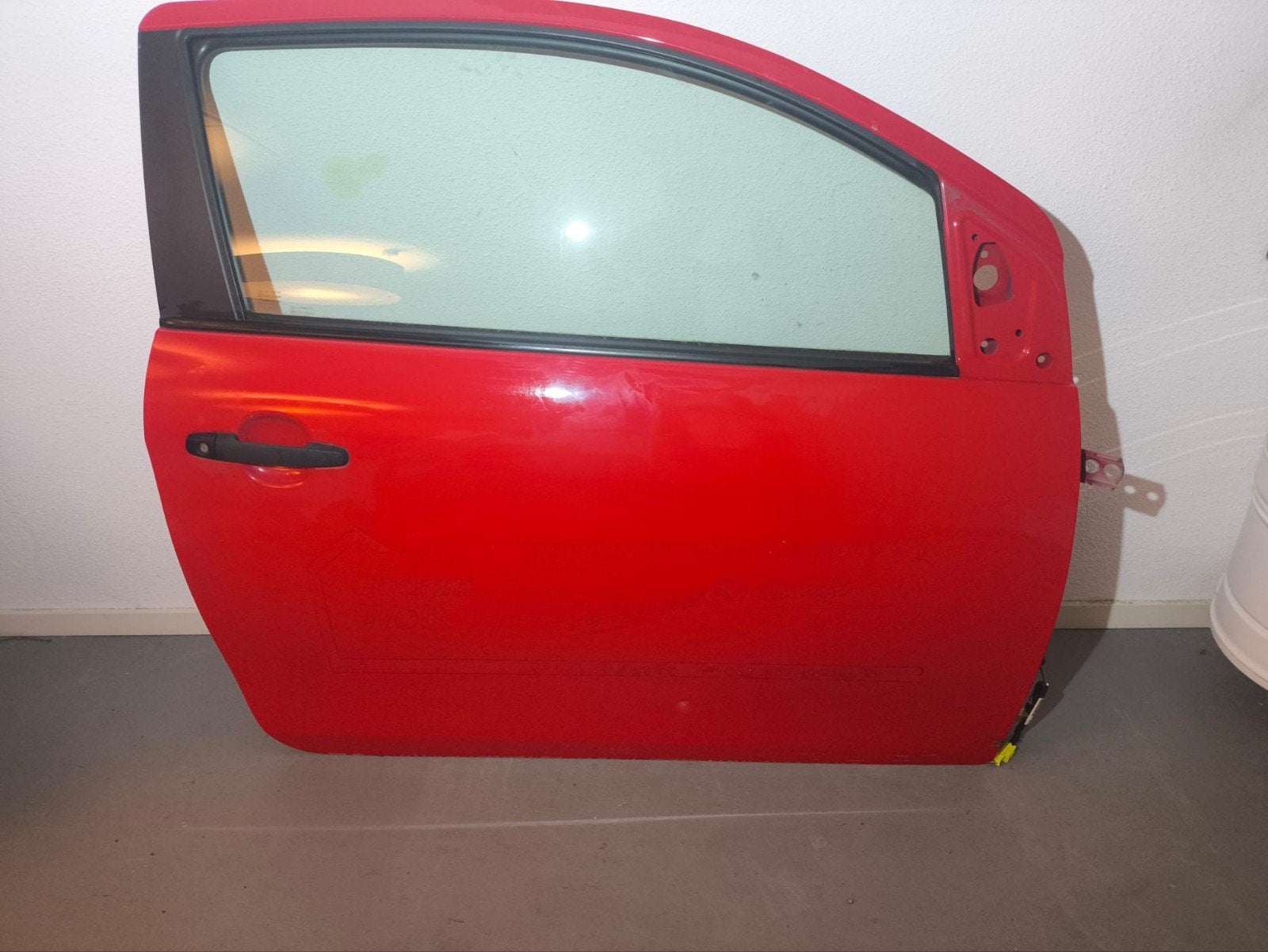 Autodeur rechts C1 Peugeot 108 Aygo rood 3-drs 2014-2022, Ophalen, Citroën, Deur, Rechts