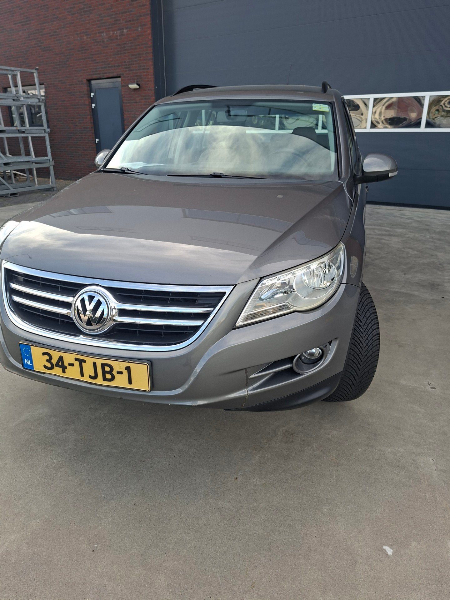 Volkswagen Tiguan 2.0 TSI Sport&Style 4Motion Automaat, Auto's, Automaat, Stof, Gebruikt, 4 cilinders