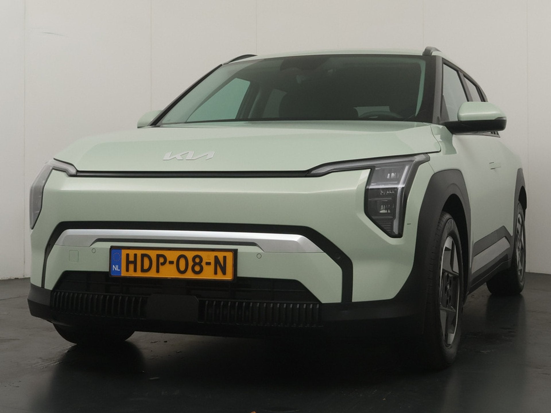 Kia EV3 Plus 58.3 kWh - Stoel-/stuurverwarming - Cruise Cont, Auto's, Stof, Gebruikt, 1700 kg, Automatische klimaatregeling