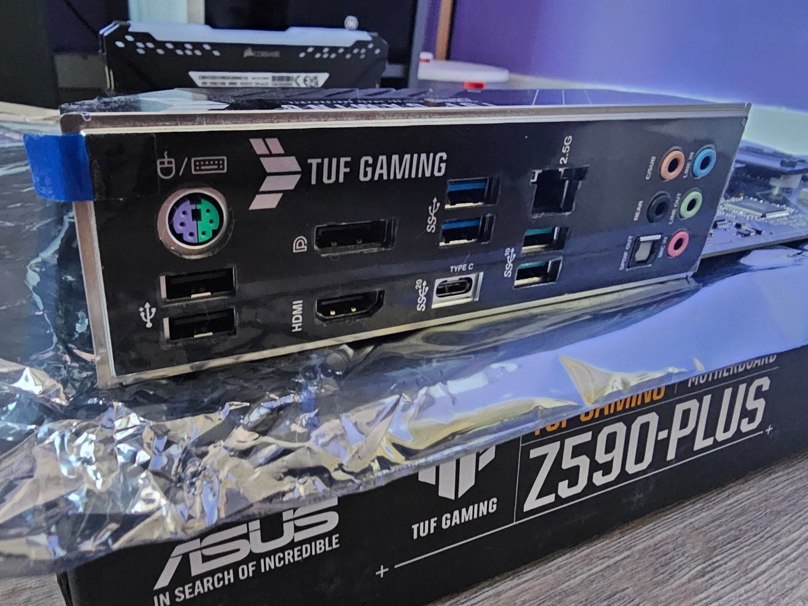 Intel i9-10900K + ASUS TUF Z590-PLUS + 32GB Corsair RGB, Computers en Software, Moederborden, Verzenden, DDR4, Zo goed als nieuw