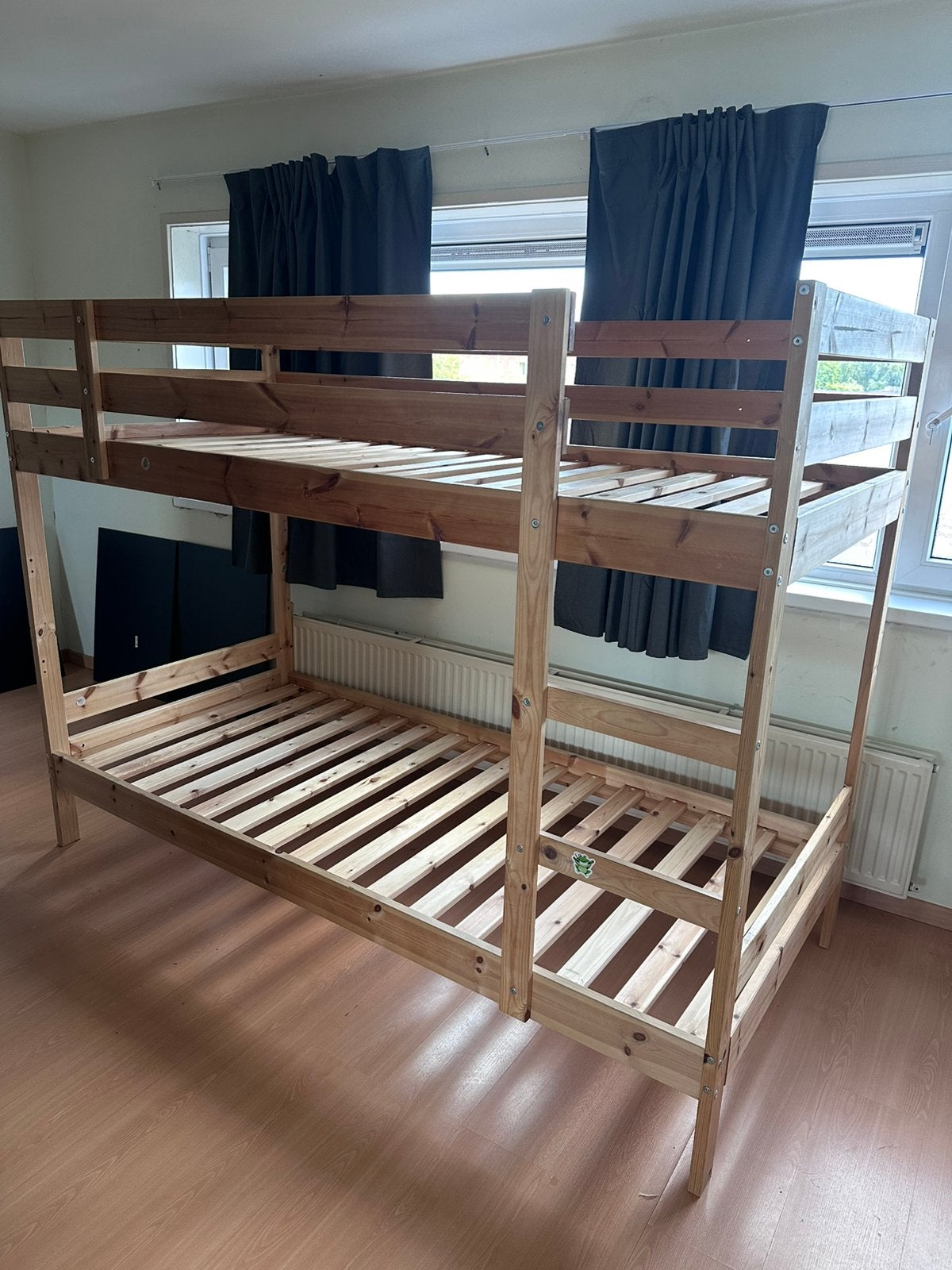 IKEA Mydal Stapelbed 90x200 - Ideaal voor kleine kamers, Huis en Inrichting, Ophalen, Gebruikt, 90 cm, Tweepersoons