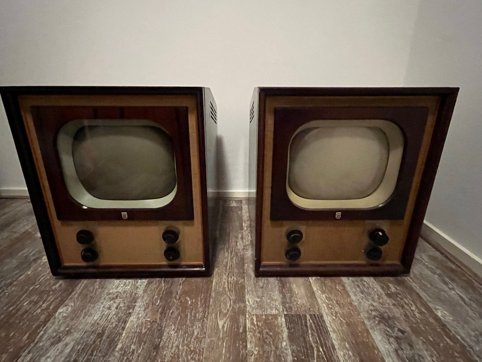 2x Vintage Philips TV (jaren '50) - Decoratie/Onderdelen, Audio, Tv en Foto, Ophalen, Gebruikt, Minder dan 40 cm, Philips