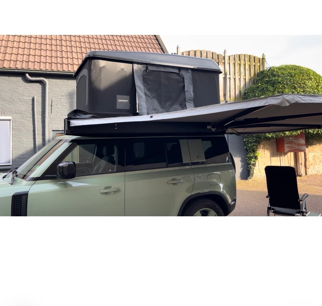 Daktent Maggiolina Grand Tour 360 met luifel, Ophalen, Zo goed als nieuw, Tot en met 2