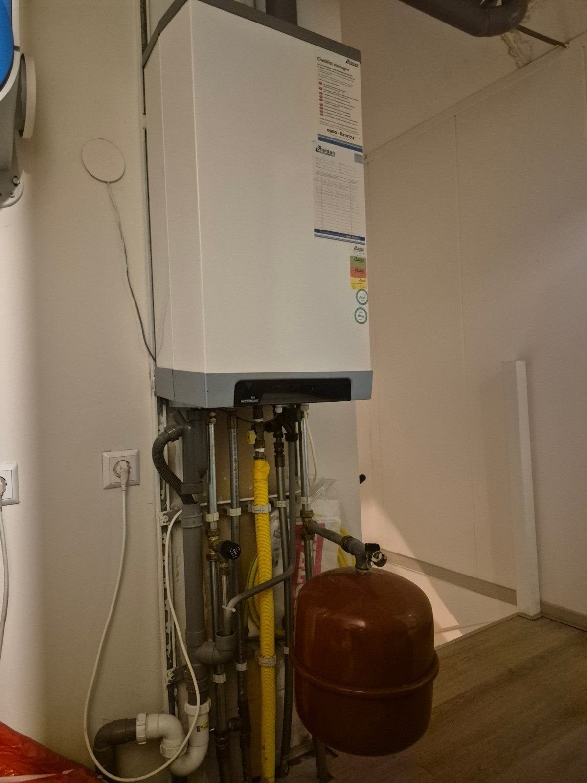 Intergas Kombi Kompakt HRE 36/30 CV-ketel uit 2009, Ophalen, 30 tot 80 cm, Gebruikt, Hoog rendement (Hr)