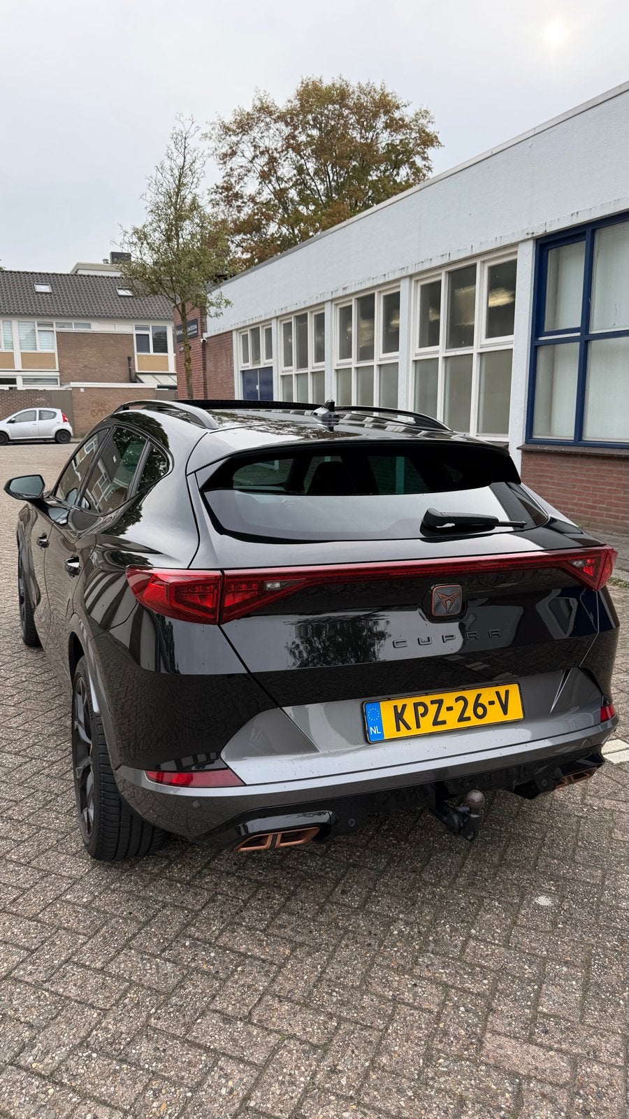 Cupra Formentor 1.4 E-hybrid 245pk Dsg-6 2022 Zwart, Auto's, Stof, Zwart, 4 cilinders, Formentor