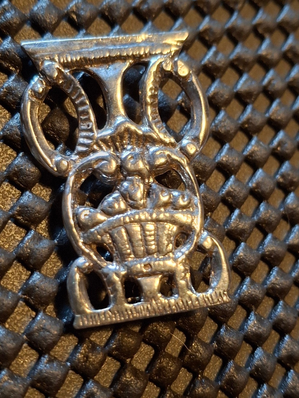 zilveren  broche   bijbelslot, Ophalen of Verzenden