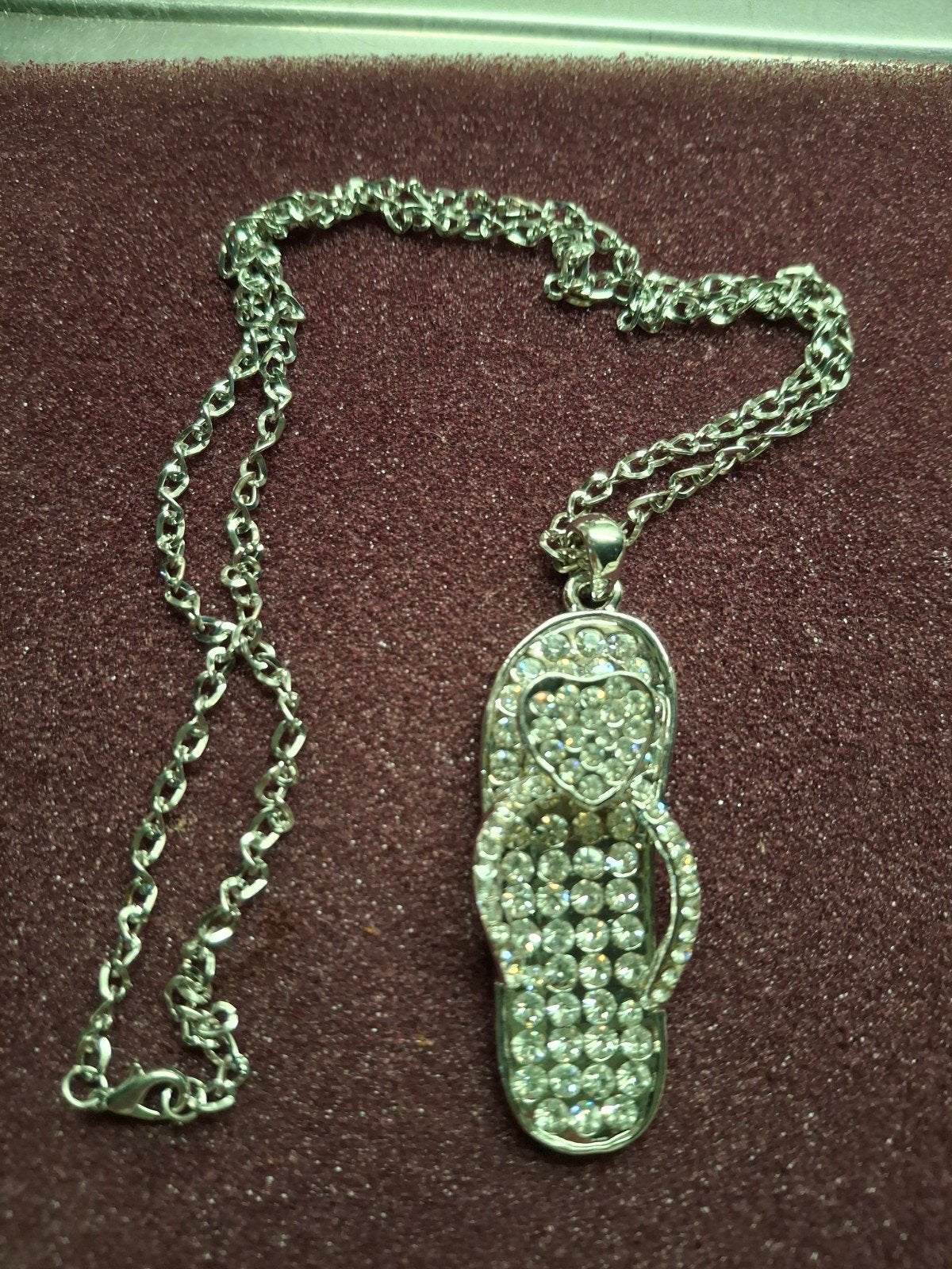 ketting met  hanger  teenslipper, Ophalen of Verzenden, Zilver, Overige materialen, Met hanger
