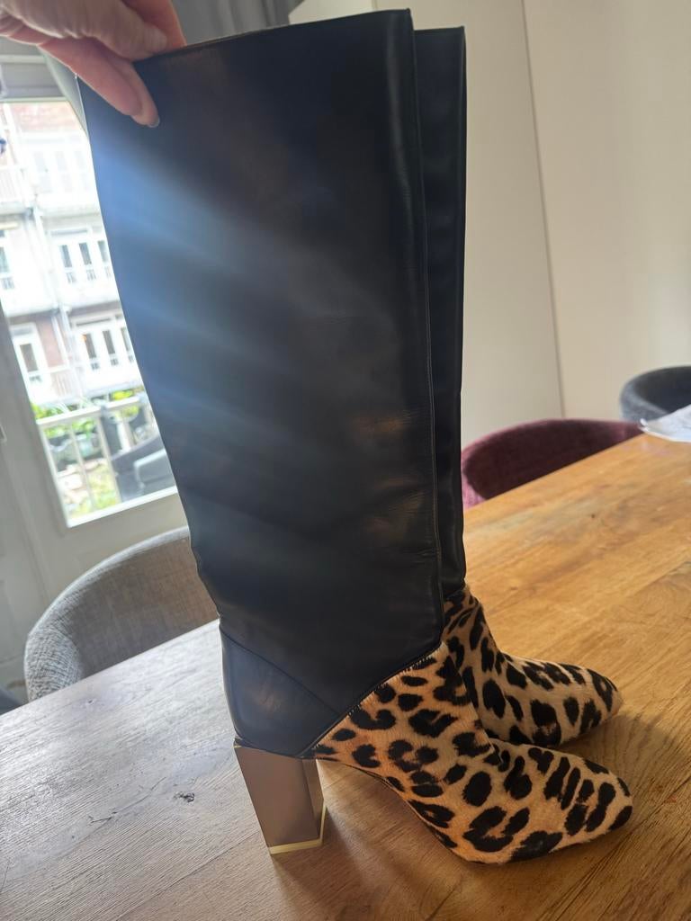 Nieuwe Max Mara laarzen - Maat 37.5, Ophalen of Verzenden, Nieuw, Zwart, Hoge laarzen
