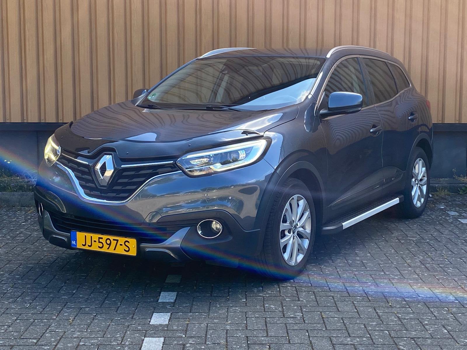 Renault Kadjar 1.2 TCE 2016 Grijs, Auto's, Renault, Voorwielaandrijving, Kadjar, 1281 kg, Zwart