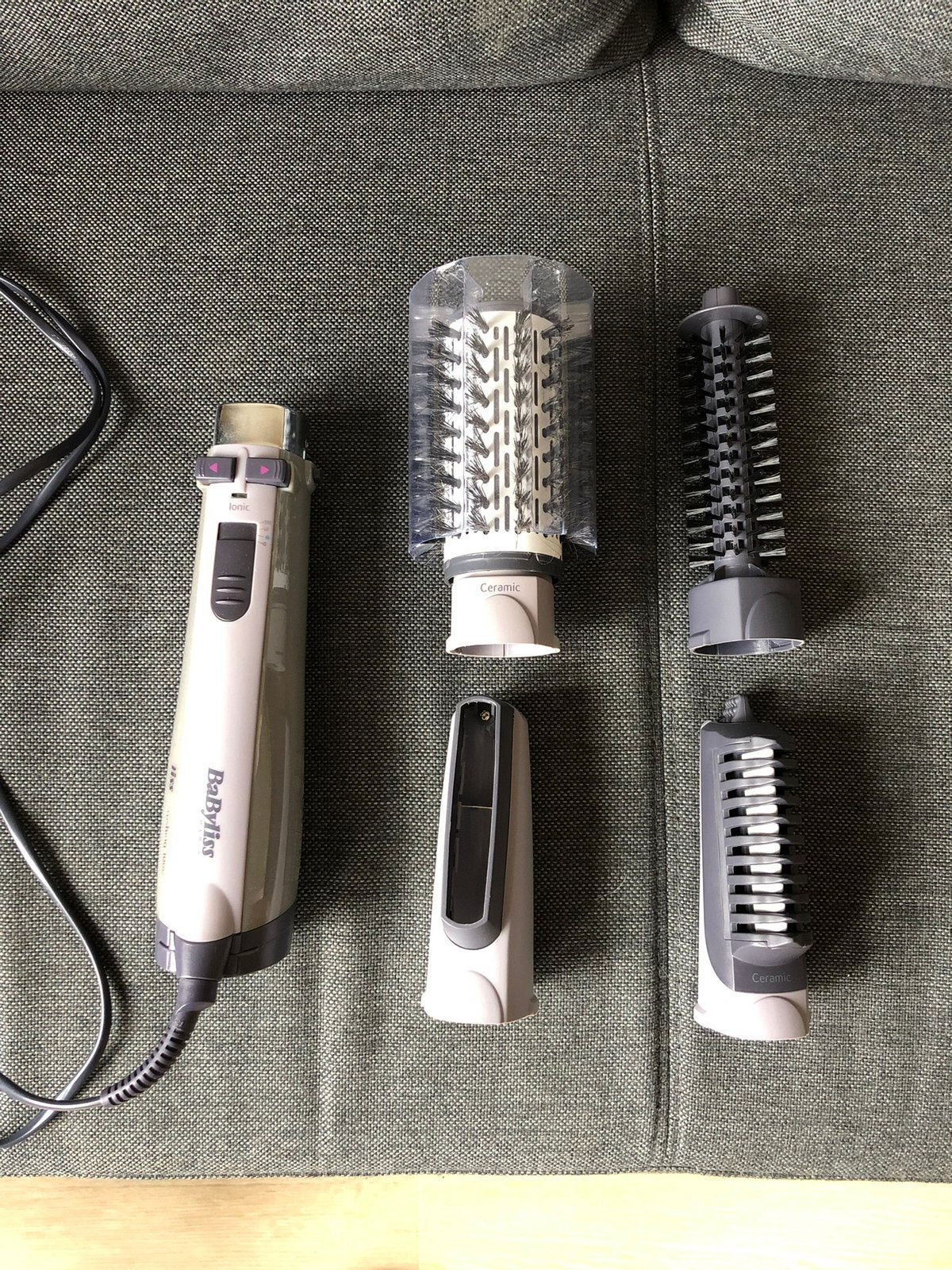 Babyliss föhnborstel draaiend, Ophalen, Zo goed als nieuw, Föhn of Haardroger