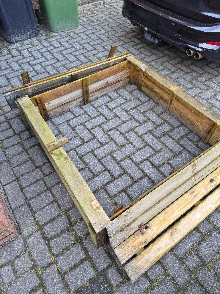 Houten zandbak, Ophalen, Gebruikt