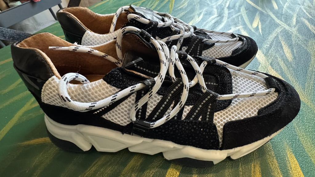 DWRS LABEL Sneakers maat 39, Verzenden, Zo goed als nieuw, Zwart, Sneakers of Gympen
