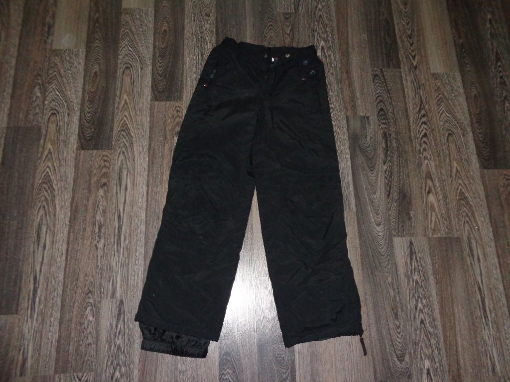 zwarte jongensskibroek ( maat 140 ) NORTHBROOK SPORTS, Ophalen of Verzenden, Gebruikt, Jongen, Sport- of Zwemkleding