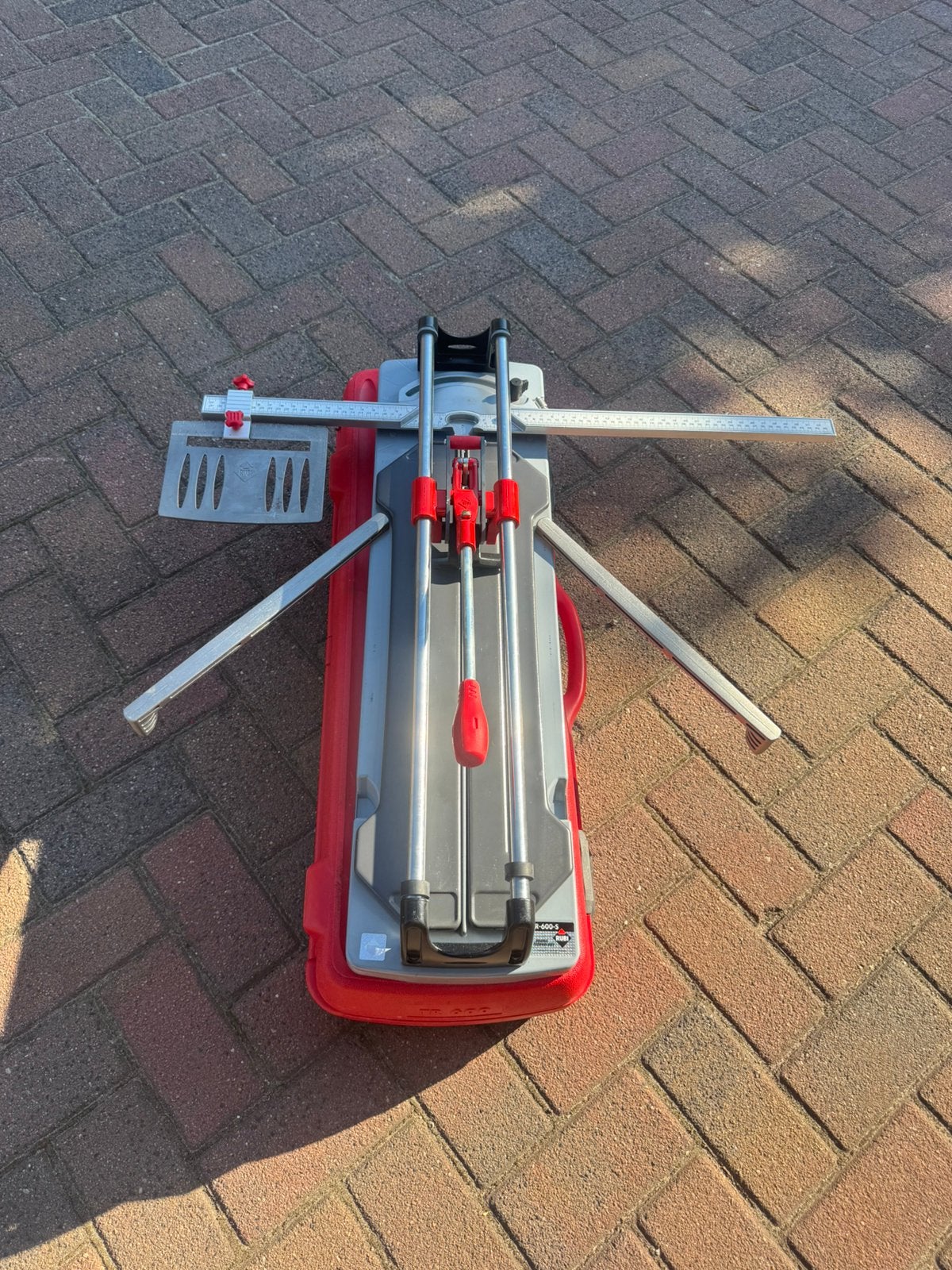 Tegelsnijder Rubi-TR-600-S nieuwstaat, Ophalen of Verzenden, Zo goed als nieuw