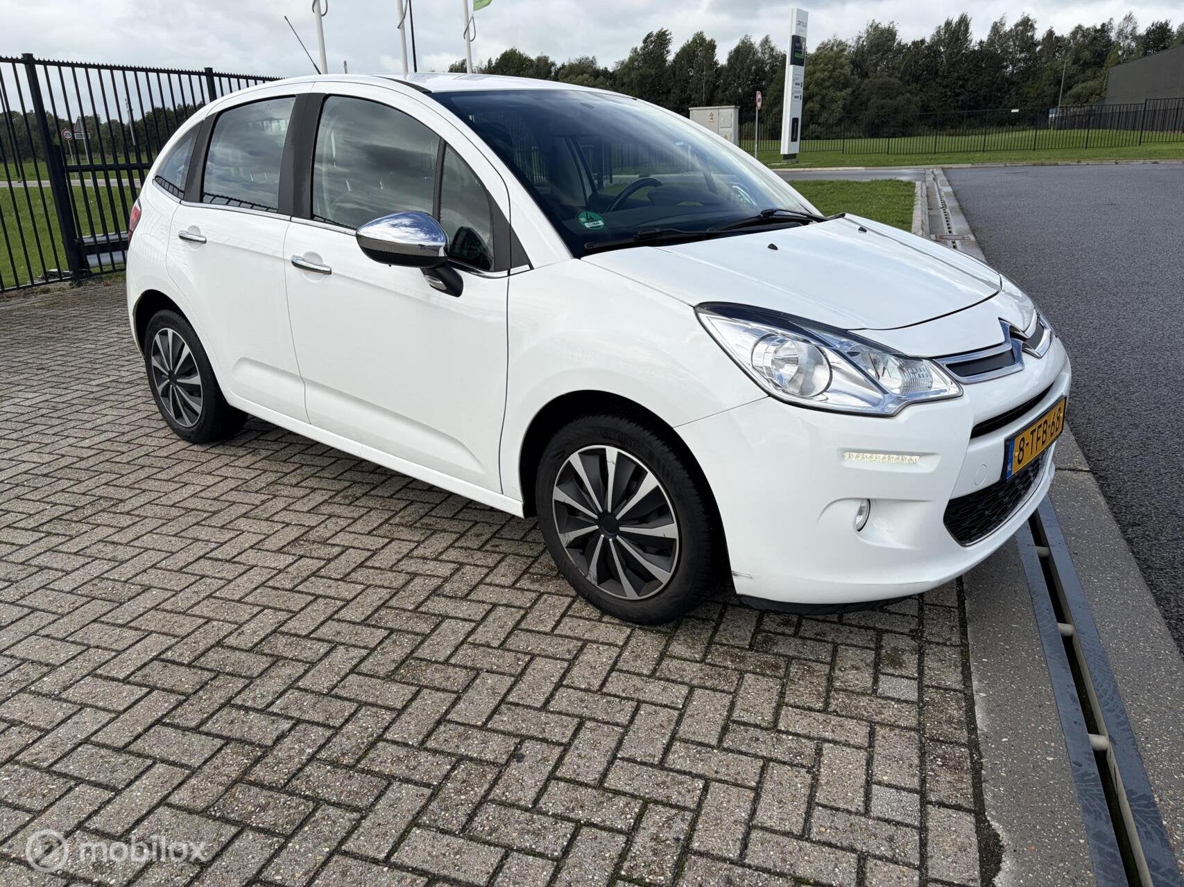 Citroen C3 1.2 VTi Business, Auto's, Voorwielaandrijving, Euro 5, Gebruikt, 31 €/maand