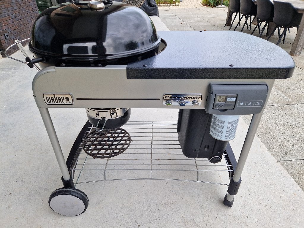 Weber Performer Deluxe houtskool barbecue met gasontsteking, Ophalen, Gebruikt, WEBER BBQ