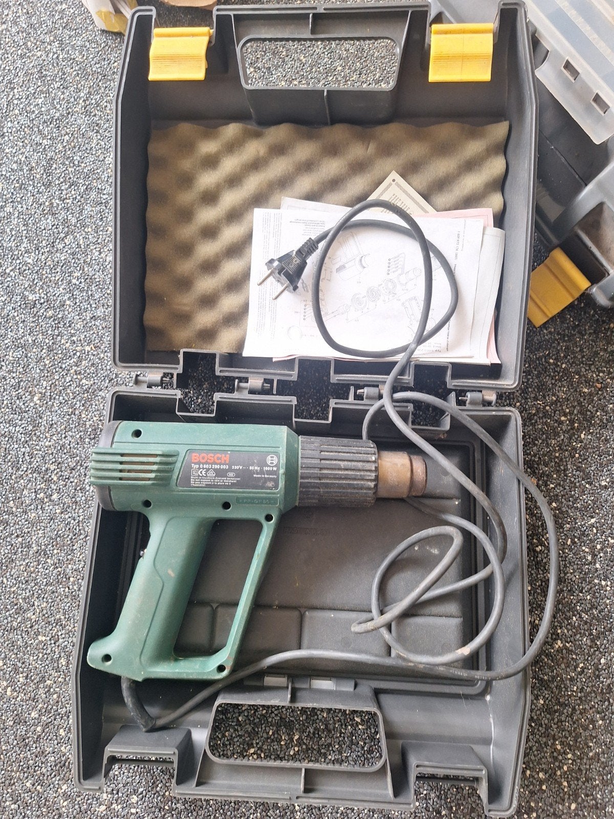 Bosch heteluchtpistool in koffer, Ophalen of Verzenden, Gebruikt, Overige typen, Bosch