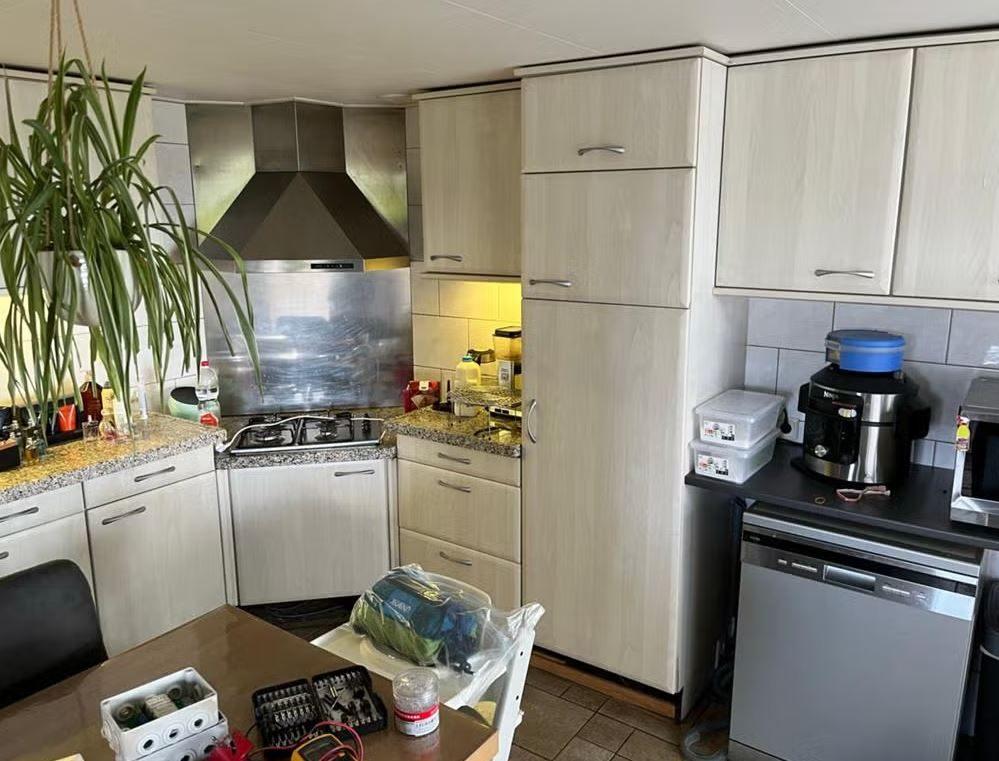 Keuken - Lezen, Huis en Inrichting, Keuken | Complete keukens, Ophalen, Gebruikt, Wit, Hoekkeuken