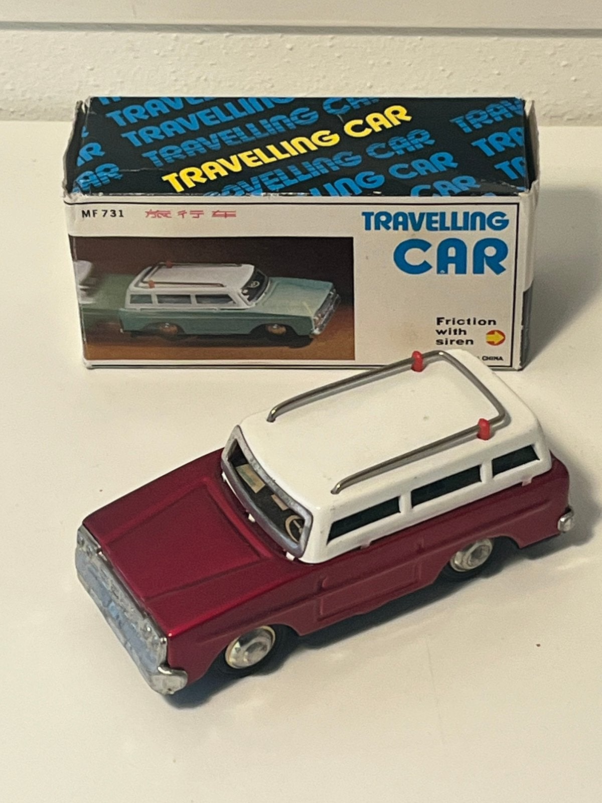 Blikken speelgoed auto Travelling Car MF 731 Friction China, Verzenden, Zo goed als nieuw