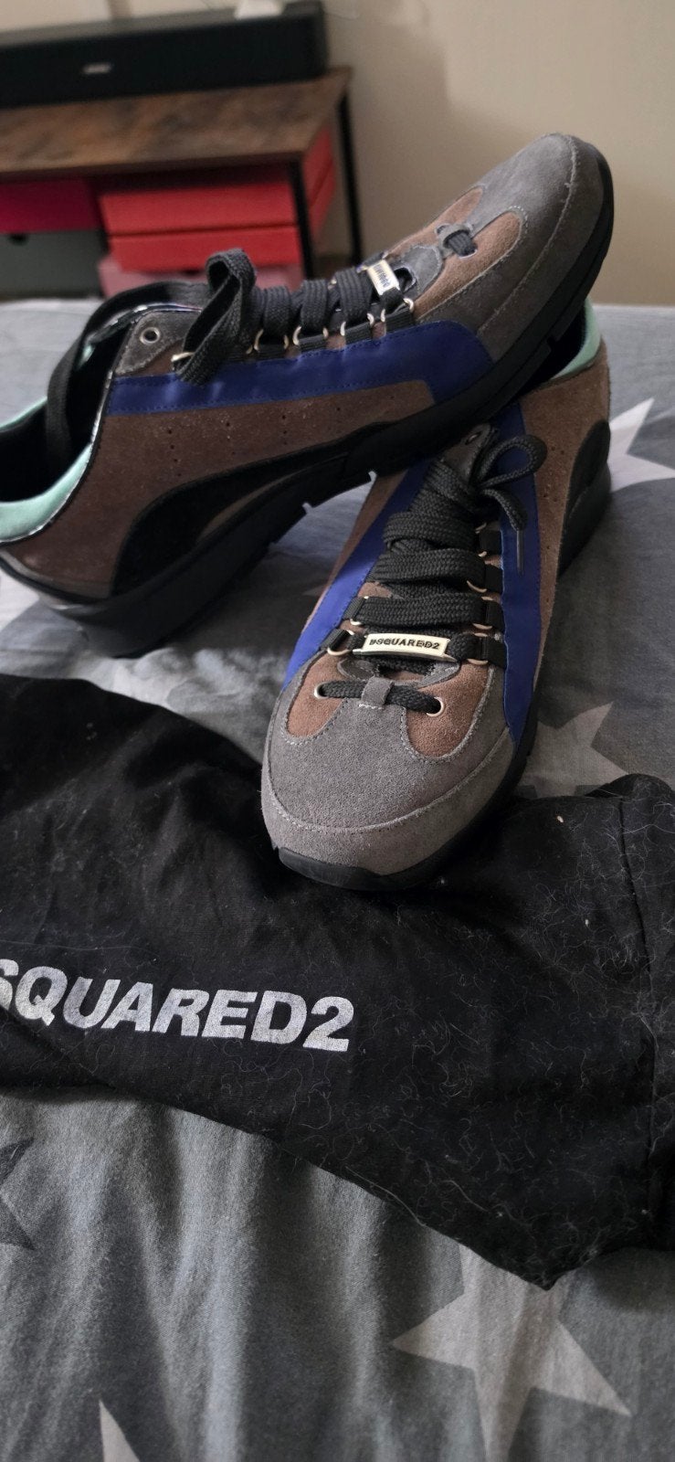 Dsquared2 sneakers - Zo goed als nieuw, Kleding | Heren, Overige kleuren, Dsquared2, Ophalen of Verzenden, Sneakers of Gympen