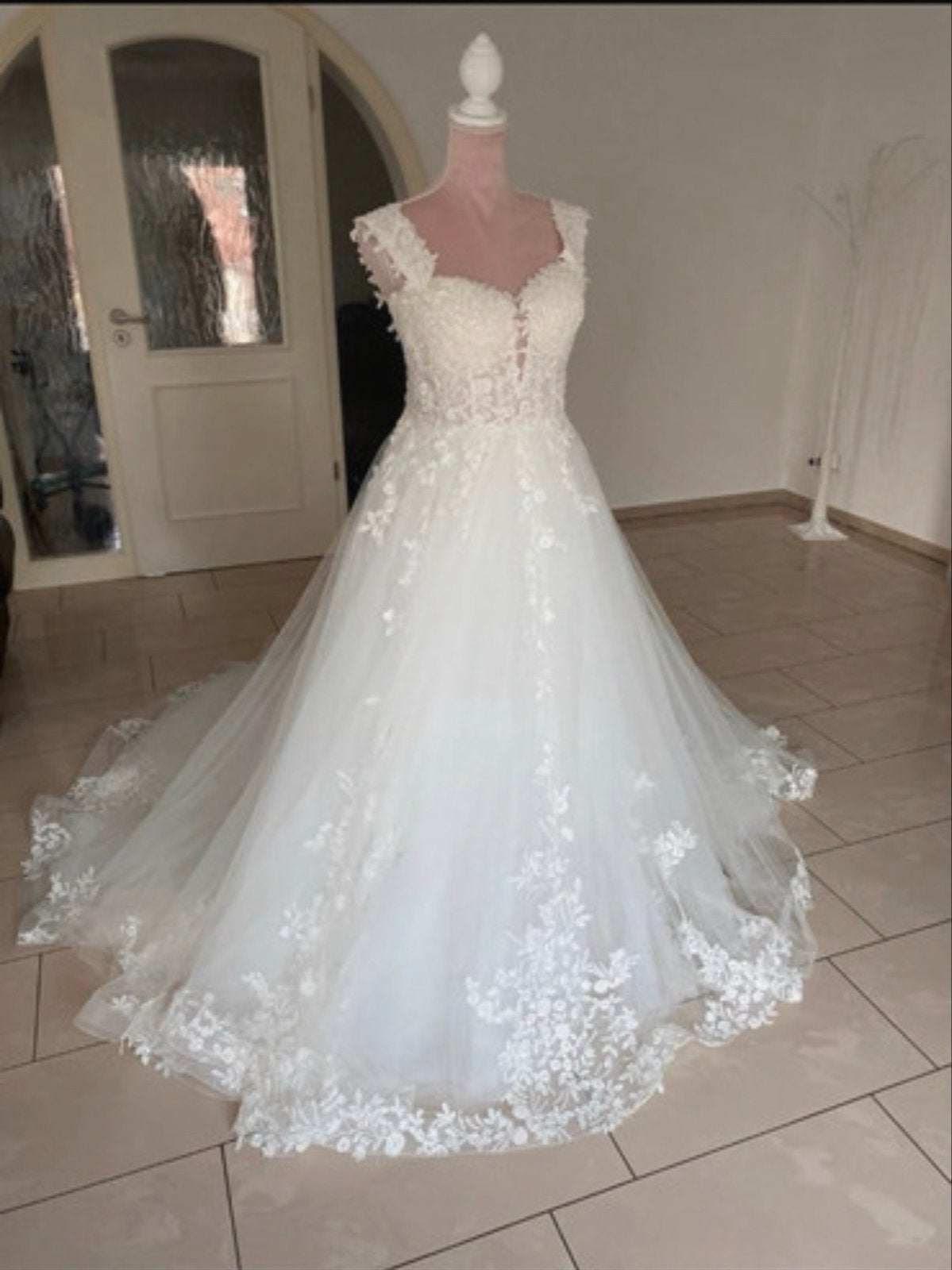 Trouwjurk Sima Couture, Ophalen of Verzenden, Zo goed als nieuw, Wit, Trouwjurk