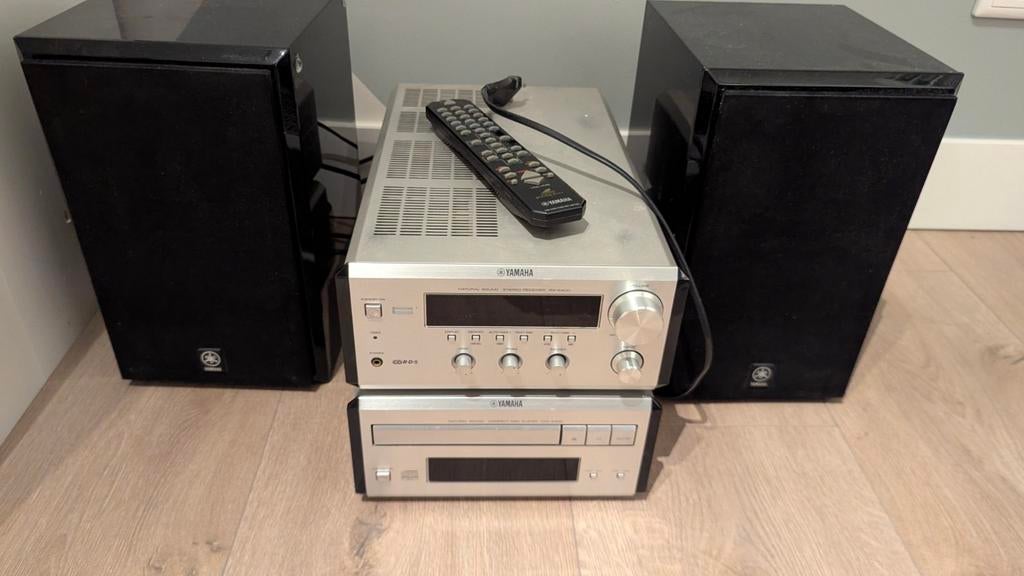 Yamaha RX-E400 Stereo Set met CD-speler en Speakers, Ophalen, Cd-speler, Overige merken