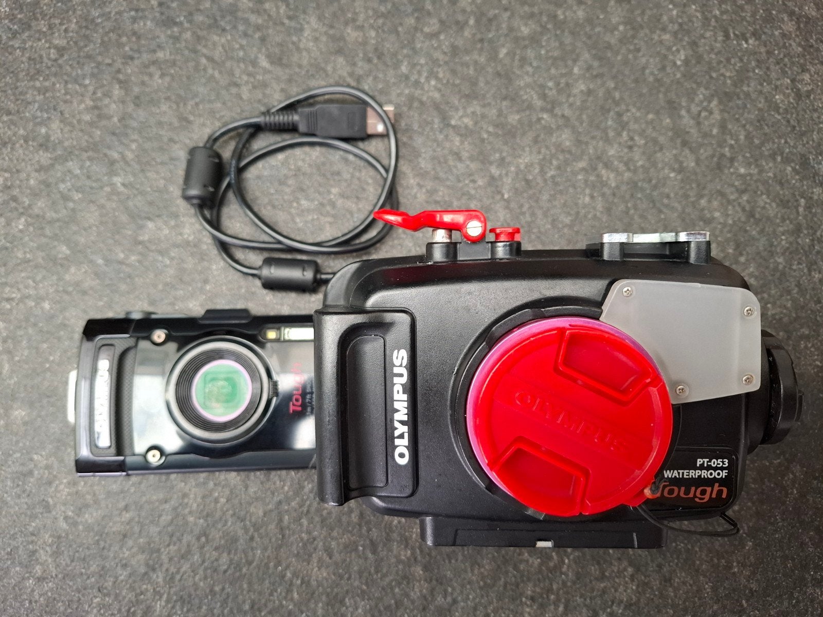 Olympus TG-2 met PT-053 onderwaterhuis, Gebruikt, Ingebouwde flitser, Ophalen of Verzenden, Olympus