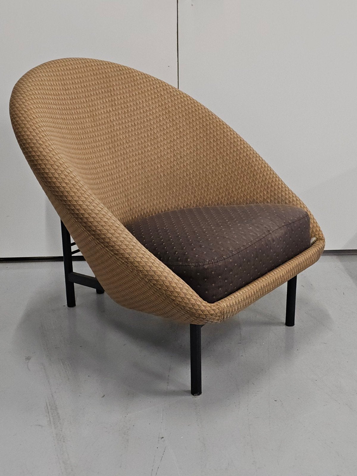 Vintage Artifort fauteuil relaxstoel leesstoel stoel, Ophalen, 75 tot 100 cm, Stof, 50 tot 75 cm