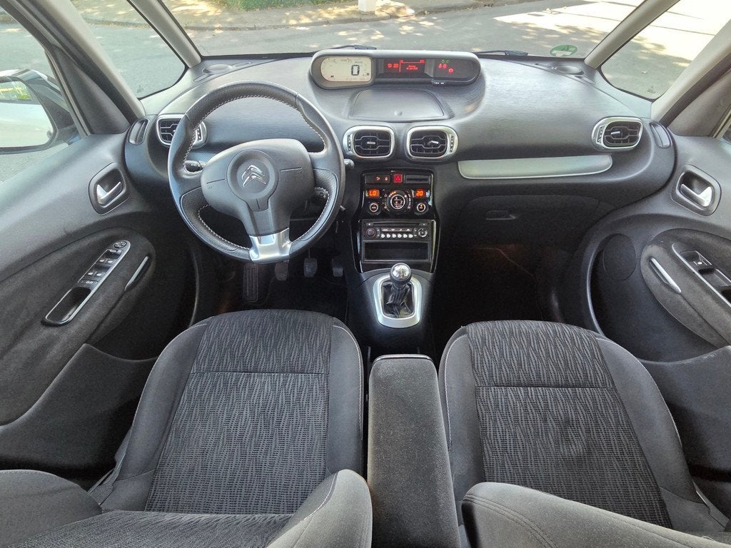 Citroen C3 Picasso 1.4 VTi Exclusive/TREKHAK/PARKSENSOR/CRUI, Auto's, Citroën, Euro 5, Gebruikt, 635 kg, Wit