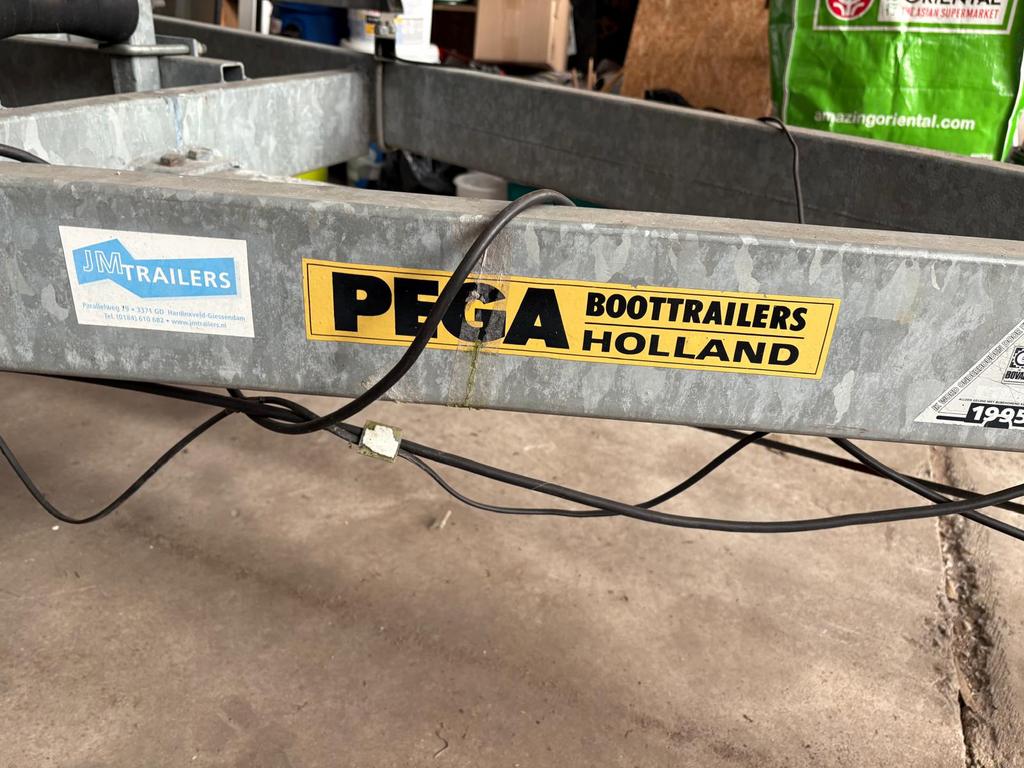 PEGA 1350/650, Ophalen, Gebruikt, 6 tot 9 meter