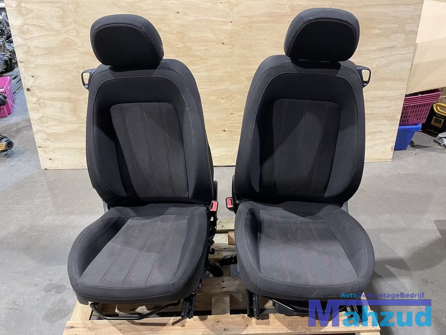 OPEL CORSA D rechts stoel achterbank 3 deurs zwart sport, Gebruikt, Opel Automobile GmbH, Ophalen of Verzenden, Kontakt@opel-infoservice.de