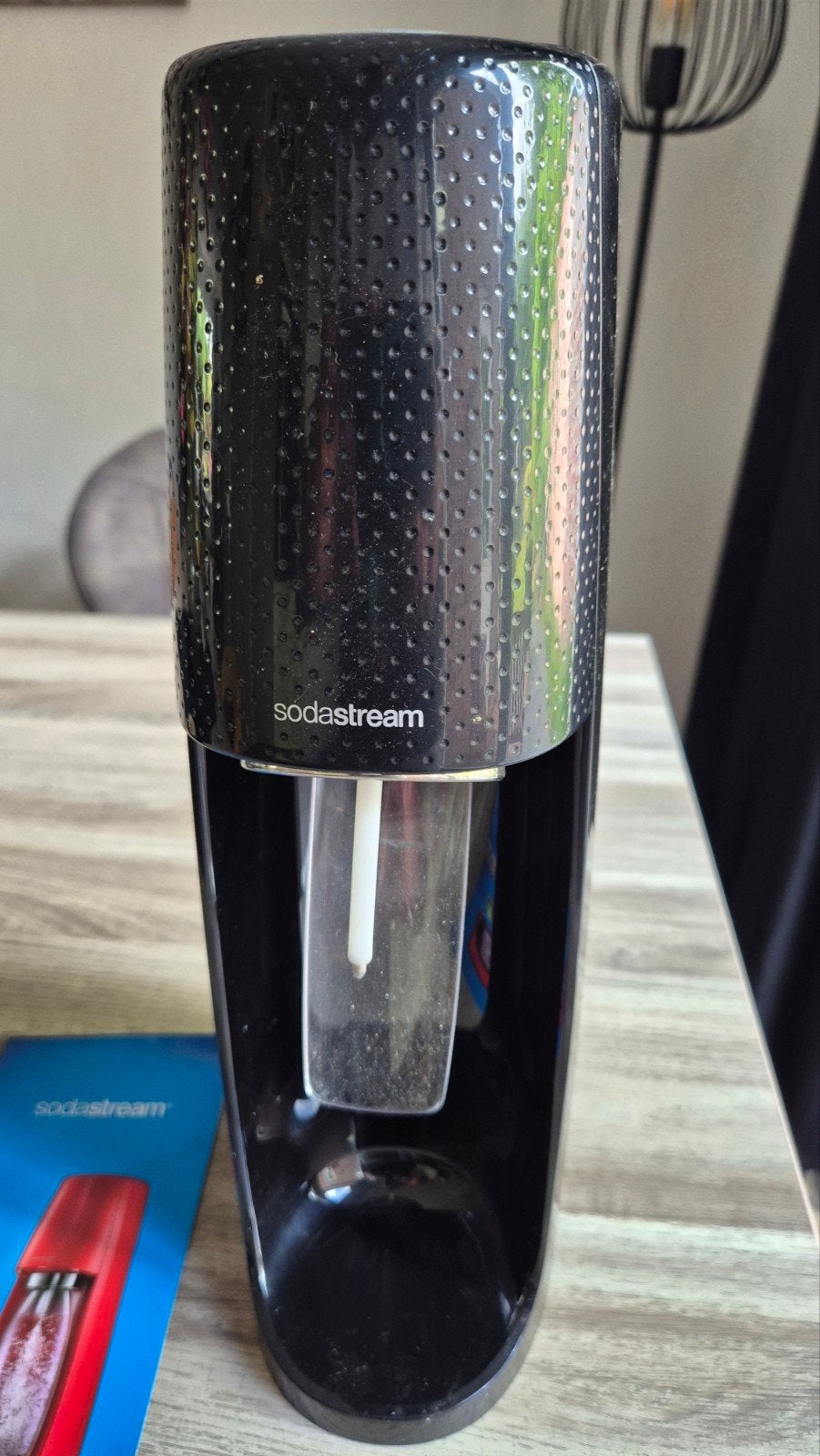 Sodastream bruiswatermaker - Zwart, Witgoed en Apparatuur, Ophalen, Zo goed als nieuw