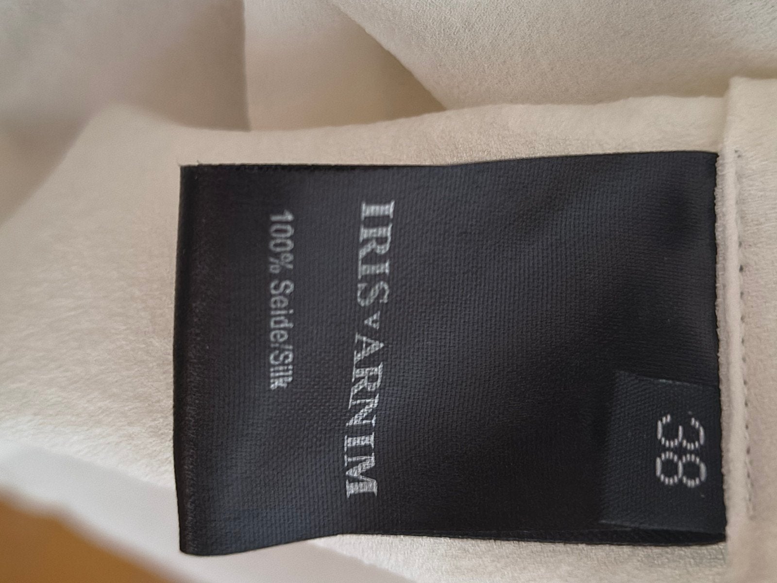 Prachtige zijden blouse/top Iris von Armin, Iris von Armin, Verzenden, Maat 38/40 (M), Beige