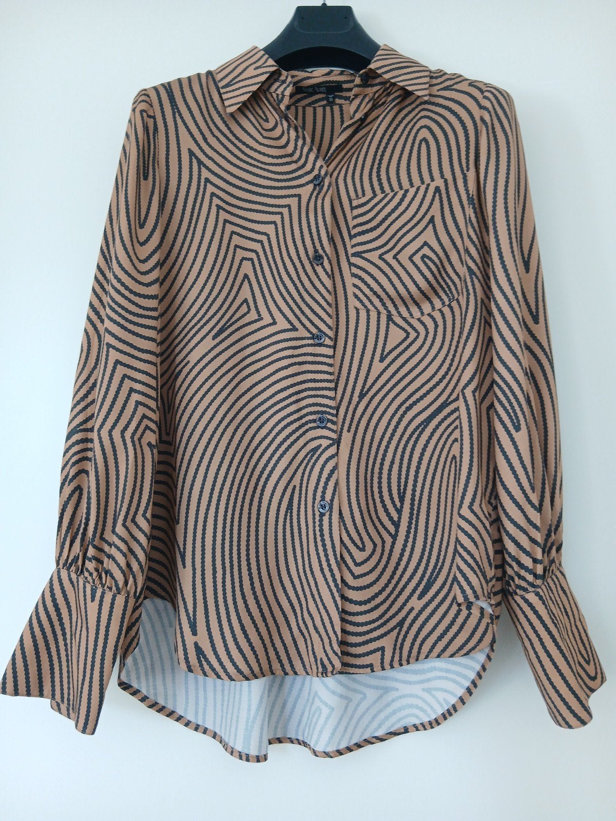 36/38 mooie blouse mat goud met zwart dessin visc.Marc Aurel, Kleding | Dames, Blouses en Tunieken, Marc Aurel, Ophalen of Verzenden