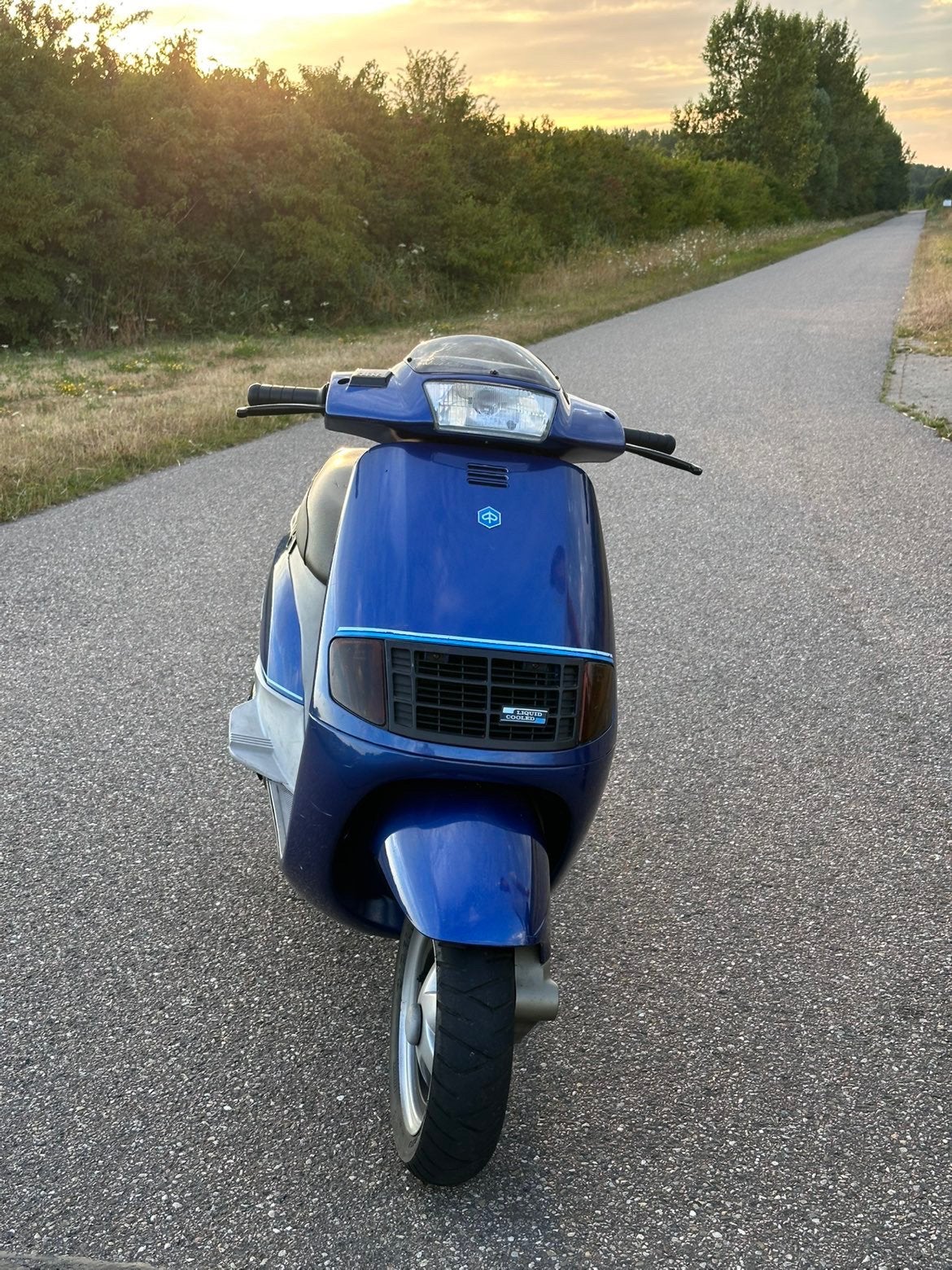 zeer nette Piaggio quartz 50cc, Ophalen of Verzenden, Zo goed als nieuw, Tweetakt, Overige modellen